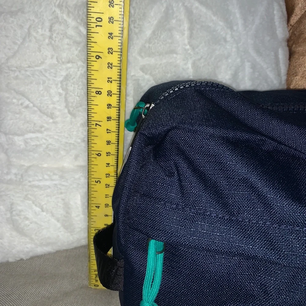 Nike Sport 13L Golf Shoe Bag/Tote NWT - Navy blue